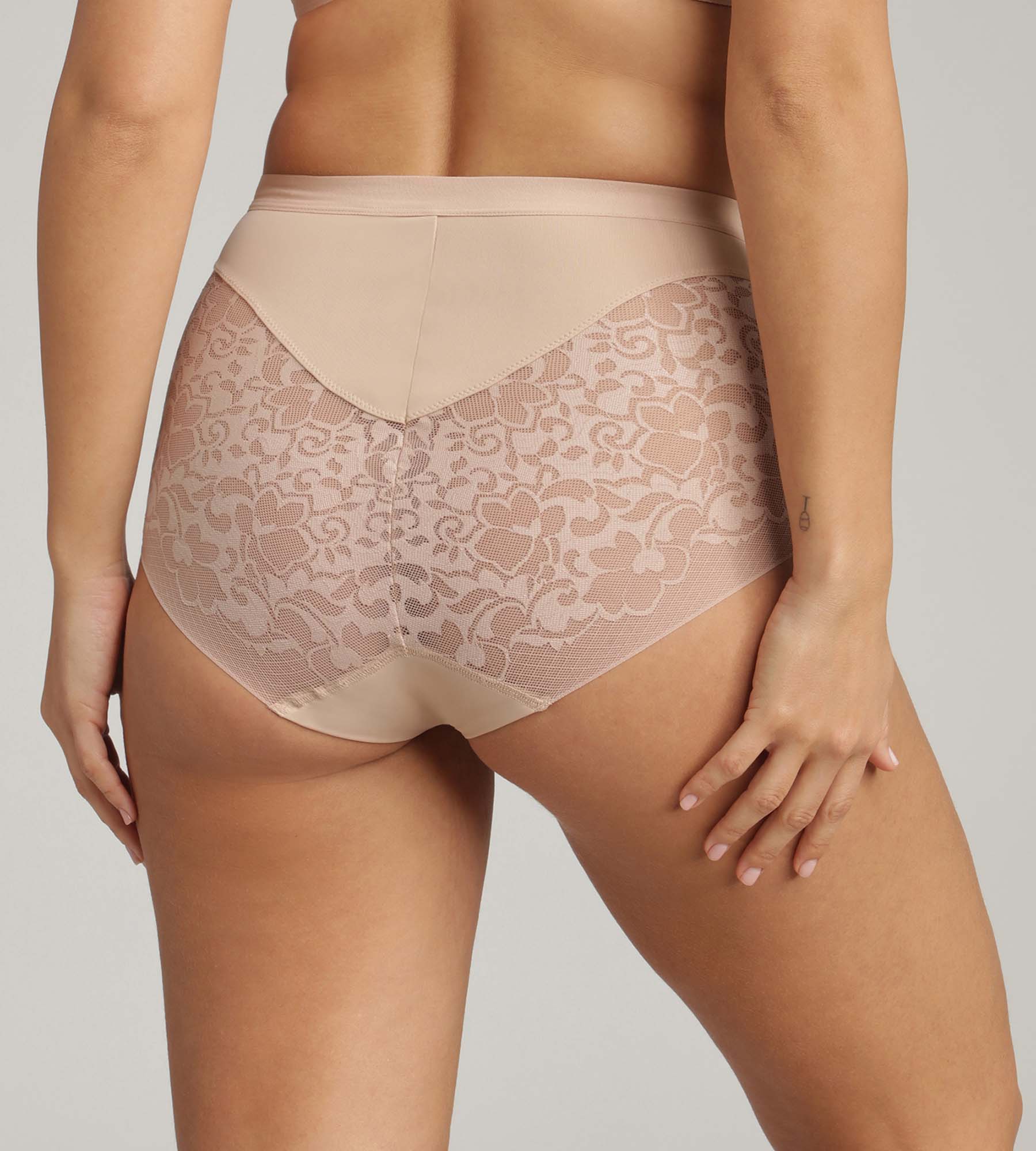 Culotte taille haute beige Expert in Silhouette, , PLAYTEX